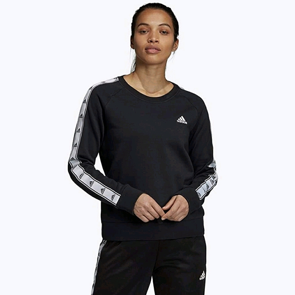 🆕️ Adidas Crew Neck Sweatshirt